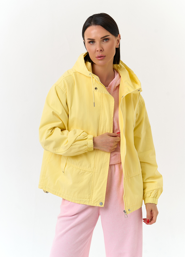 Женская ветровка с капюшоном  модель № 33120 меха малина