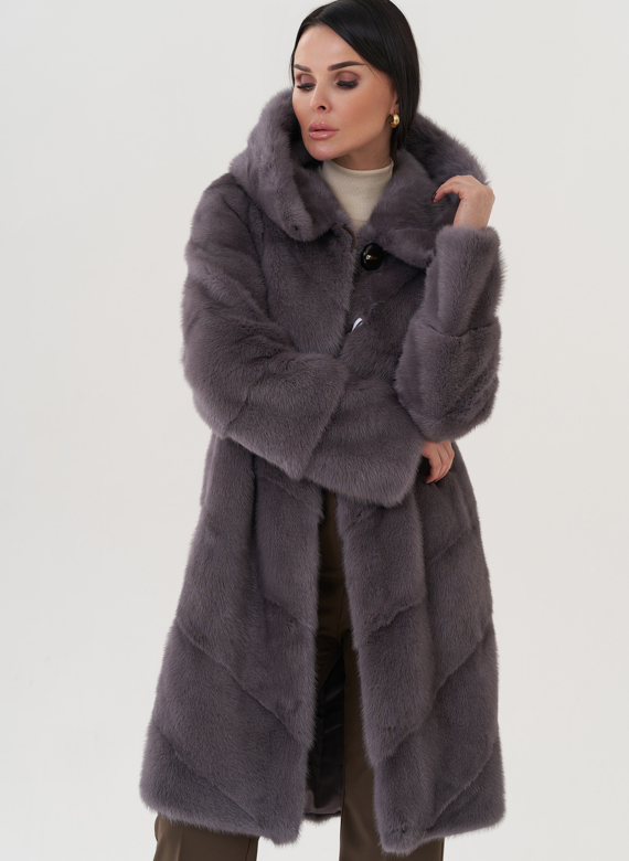 Шуба из норки с капюшоном 