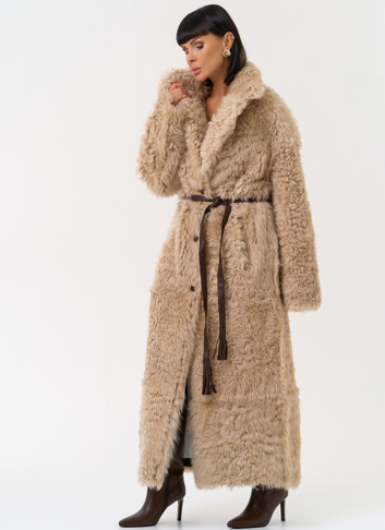 Женская двухсторонняя дубленка с декоративным поясом