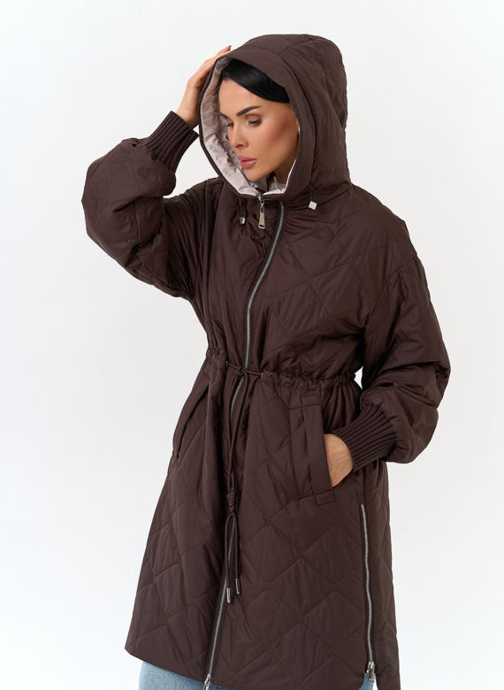 Женское утепленное пальто с капюшоном