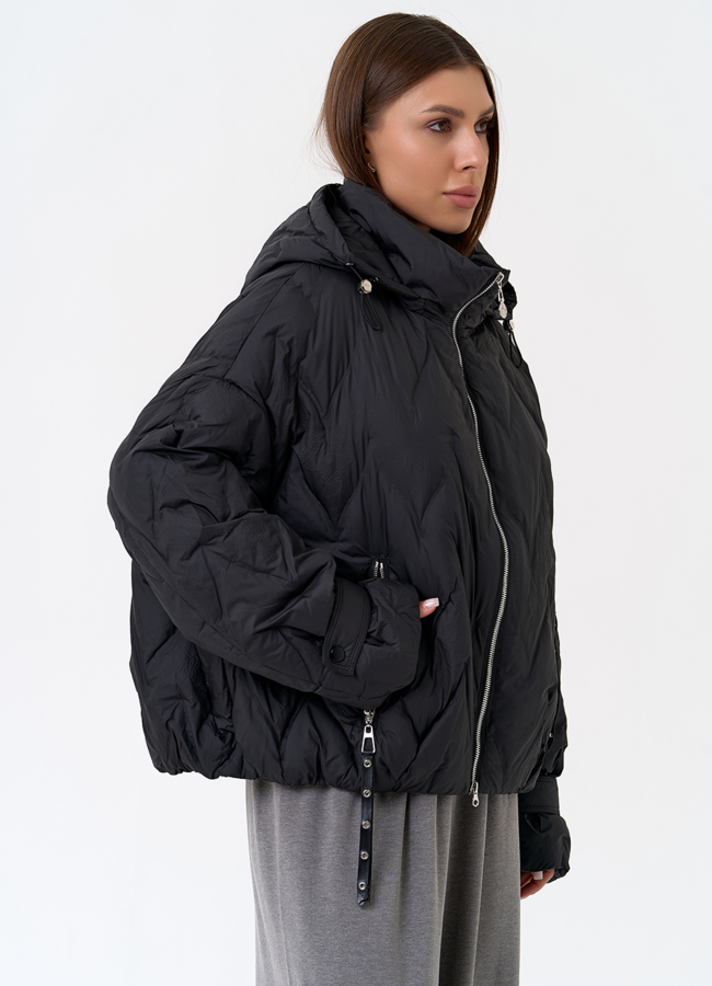 Женская куртка с капюшоном в черном цвете модель № 31389 универмаг малина