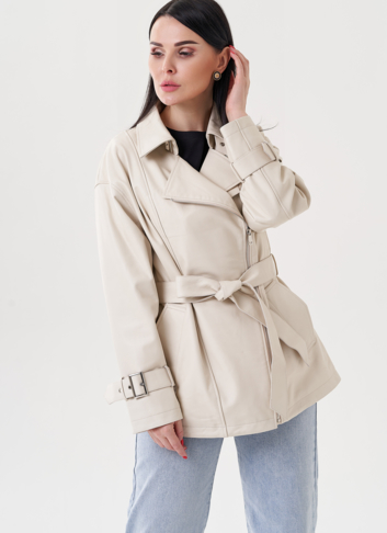 Женская куртка из натуральной кожи