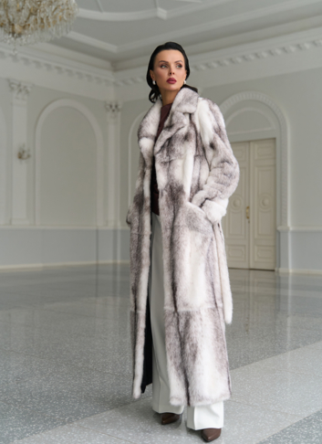 Длинная шуба из норки крестовки cross