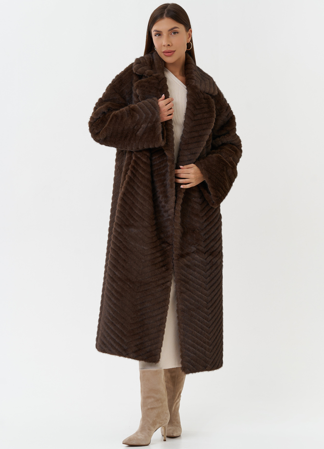 Пальто из эко меха с английским воротником модель № 28450 универмаг малина