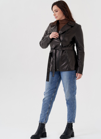 Женская кожаная куртка с поясом