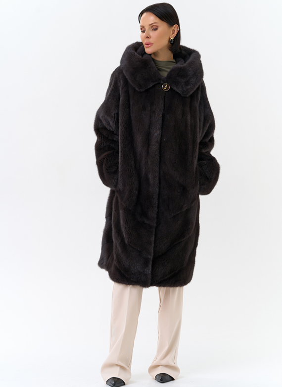 Шуба из норки с капюшоном
