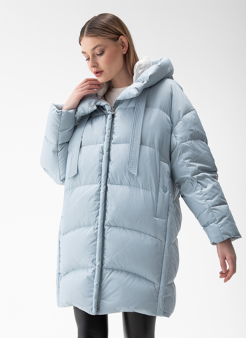 Женский пуховик с капюшоном 