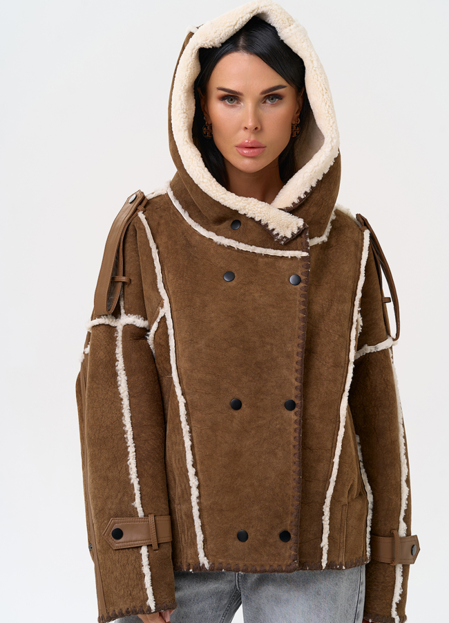 Натуральная дубленка в этническом стиле модель № 31362 меха малина