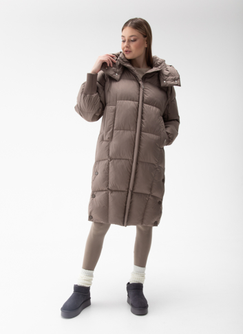 Женский пуховик с капюшоном 