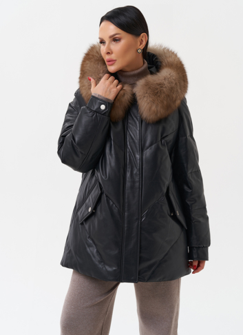 Женский кожаный пуховик с капюшоном
