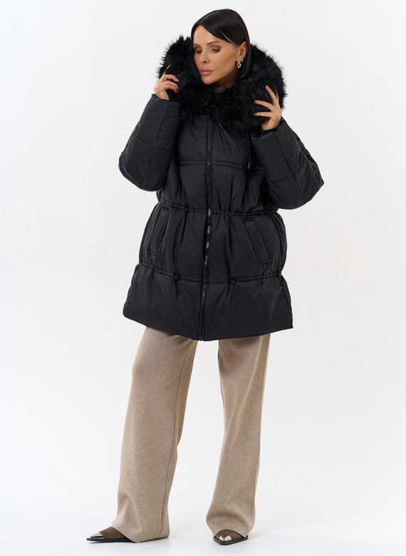 Женский пуховик с отделкой из искусственного меха