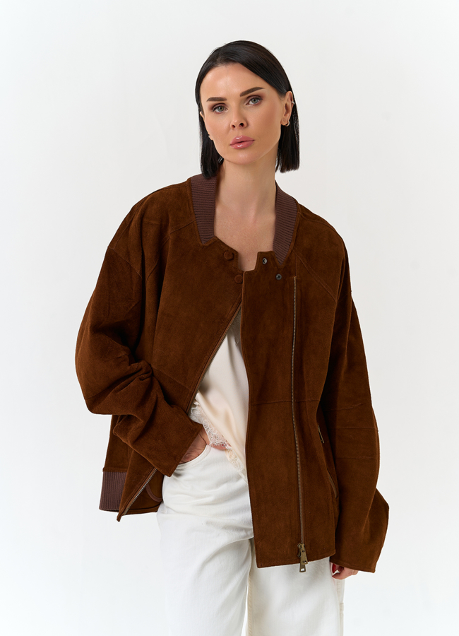 Женская куртка из натуральной замши  модель № 33103 меха малина