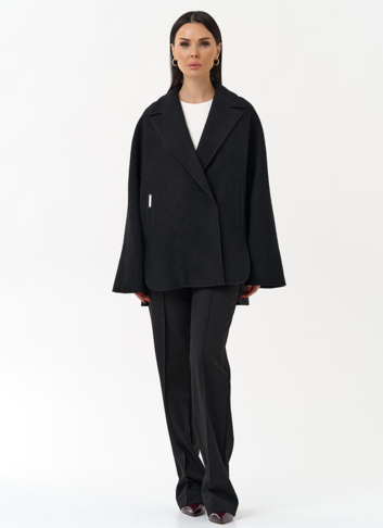 Укороченное пальто с английским воротником