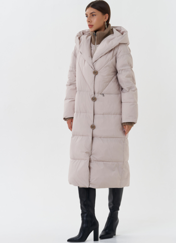 Женский пуховик с капюшоном