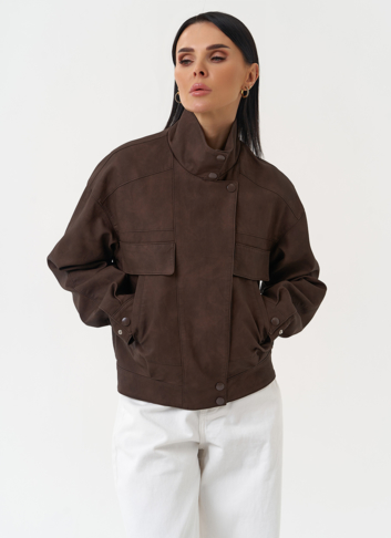 Женская куртка бомбер из эко кожи коричневого цвета