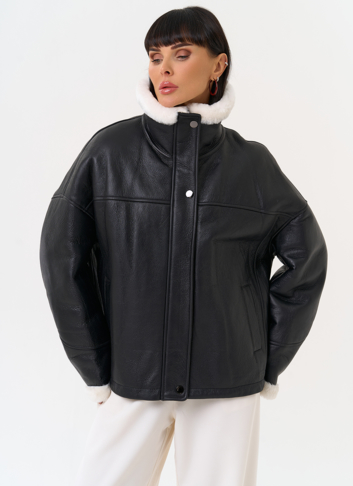 Женская натуральная дубленка черного цвета