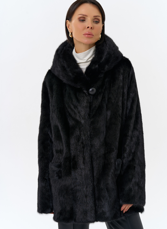 Шуба из меха норки с капюшоном