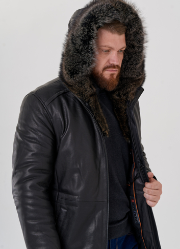 Мужской пуховик из натуральной кожи с мехом