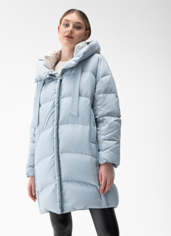 Женский пуховик с капюшоном 