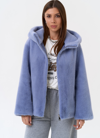 Женская куртка из эко меха с капюшоном