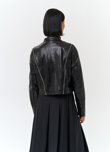 Куртка из натуральной кожи с декоративными молниями