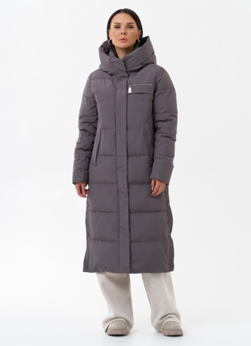 Длинный пуховик с капюшоном