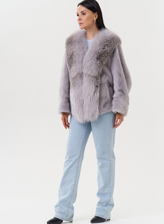 Укороченная норковая шуба с чернобуркой