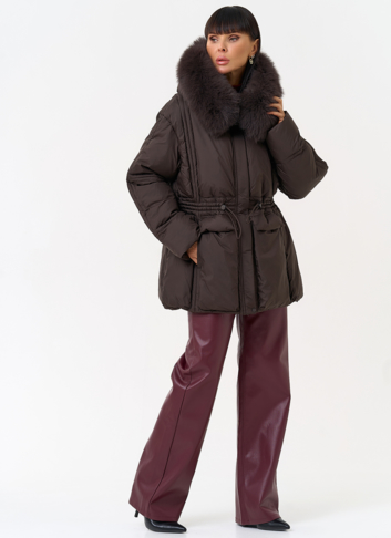 Женский пуховик с капюшоном из меха песца