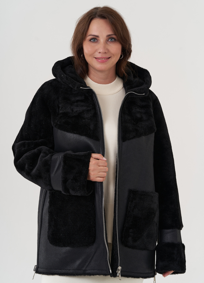 Женская дубленка с капюшоном  модель № 25402 универмаг малина