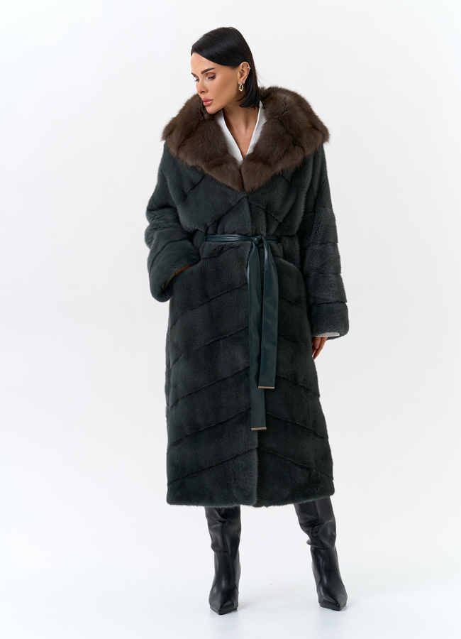 Шуба из меха норки с капюшоном из меха куницы модель № 31966 универмаг малина