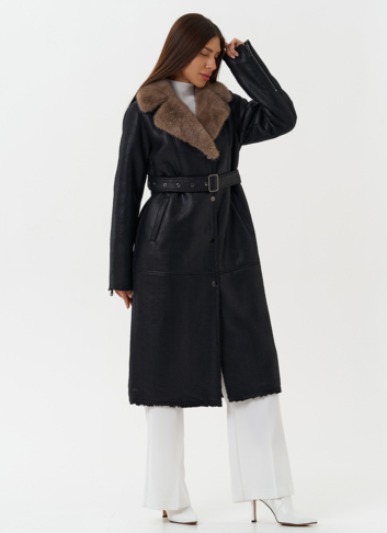 Длинная дубленка из эко кожи с английским воротником