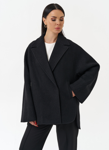 Укороченное пальто с английским воротником