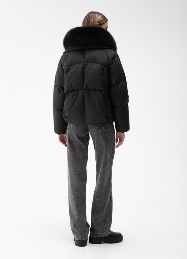 Женский пуховик с отделкой из меха песца модель № 28004 в кредит